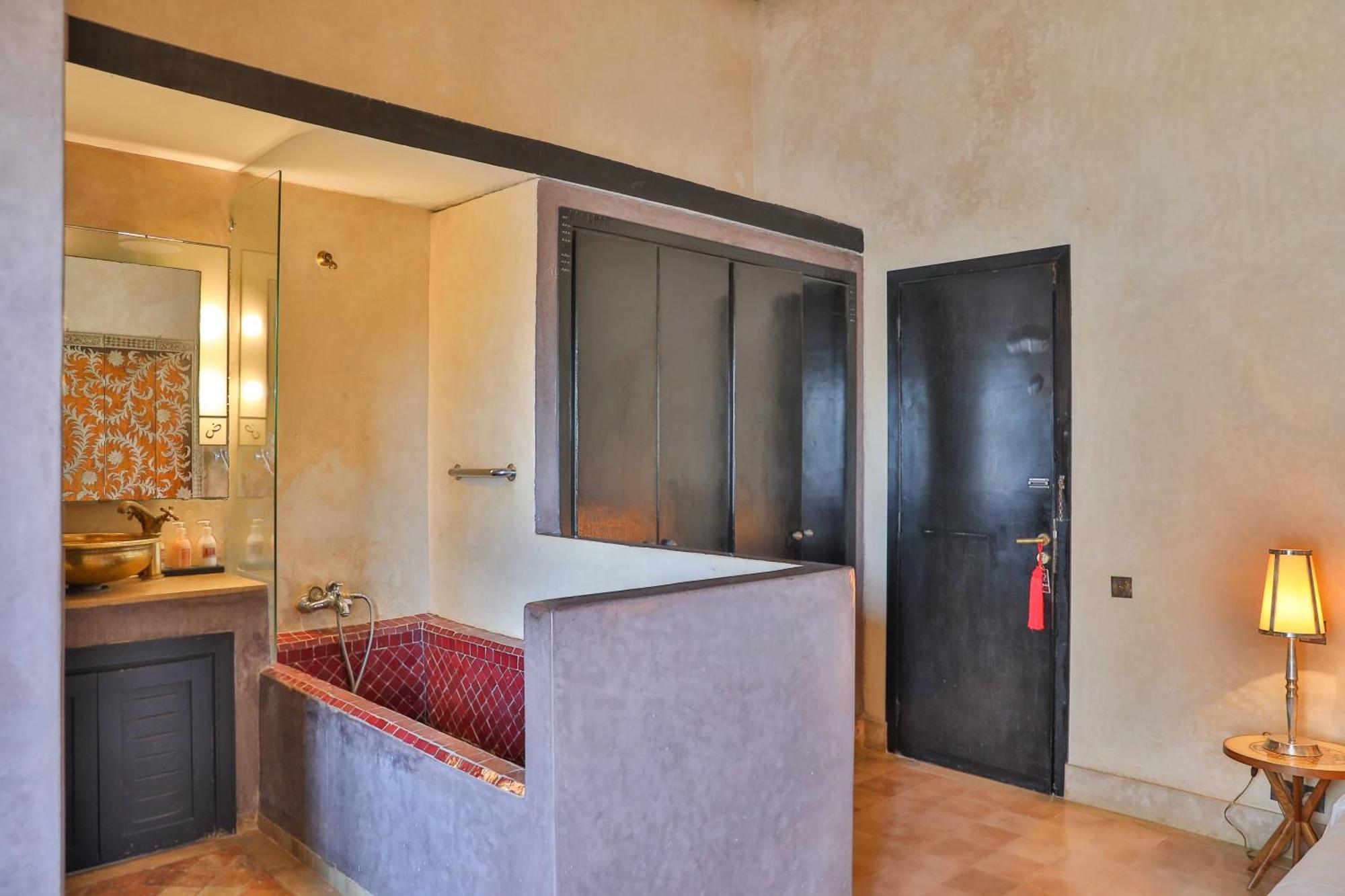 มาดาดา โมกาดอร์ โฮเทล Bed & Breakfast เอสเซาอิรา ภายนอก รูปภาพ